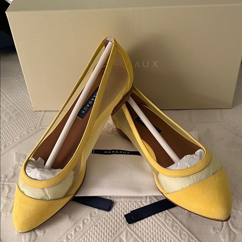 BRAND NEW MARGAUX “THE POINTE” LEMON YELLOW MESH AND SUEDE BALLET FLAT SHOES